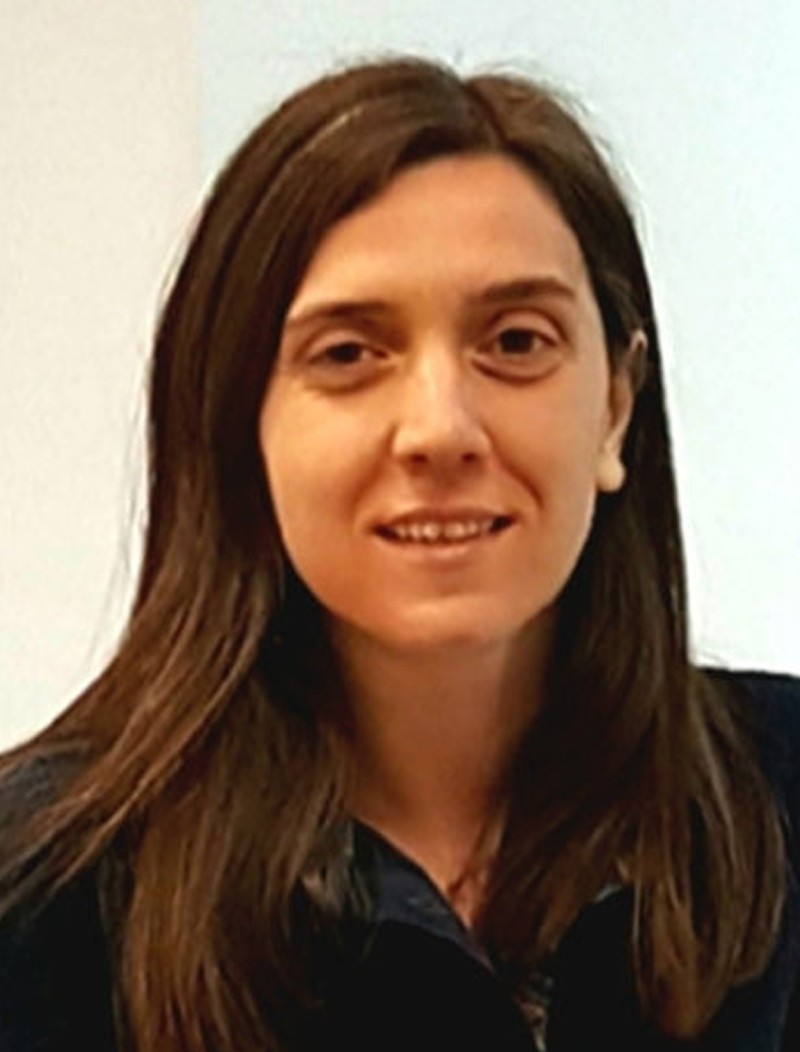burcu_oktay.jpg (264 KB)